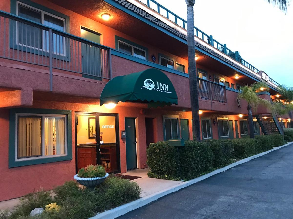 Oakridge Inn Oak View Εξωτερικό φωτογραφία
