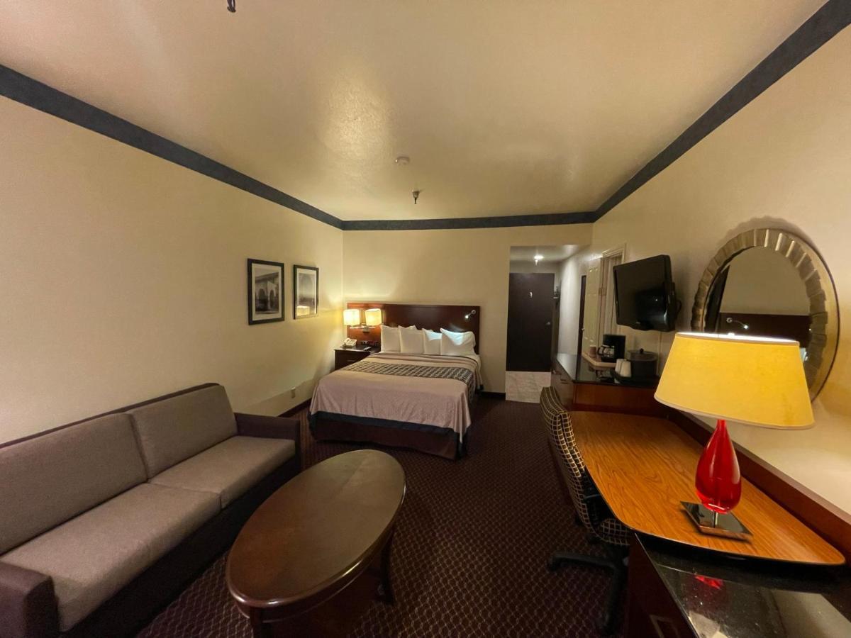 Oakridge Inn Oak View Εξωτερικό φωτογραφία