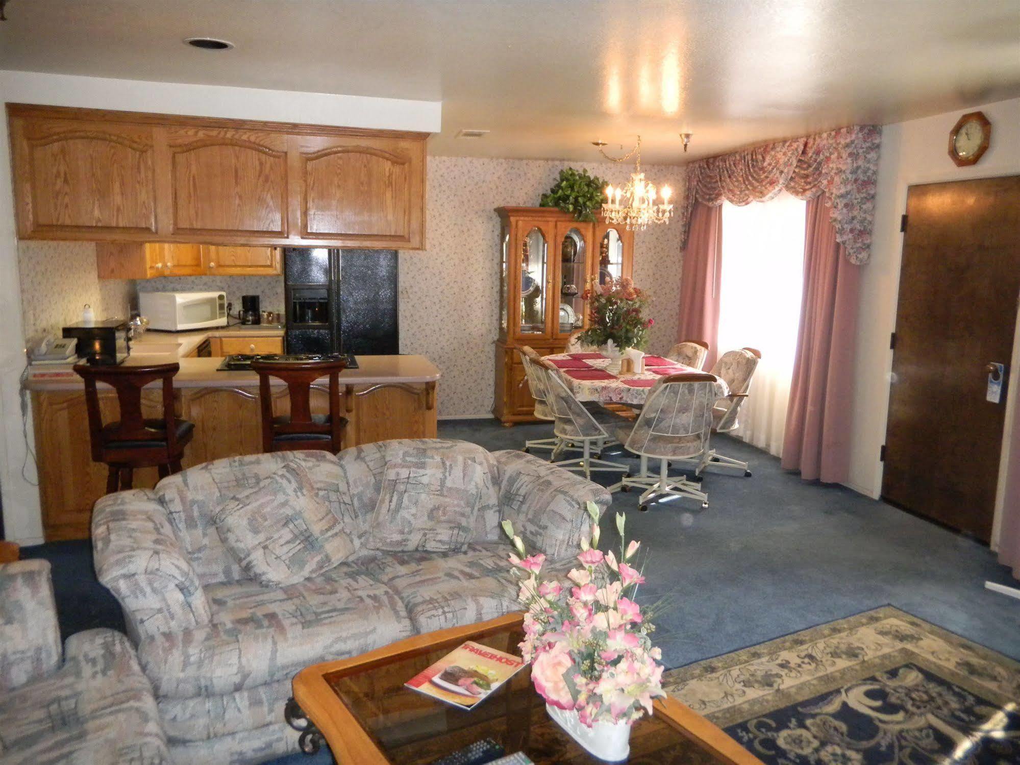 Oakridge Inn Oak View Εξωτερικό φωτογραφία