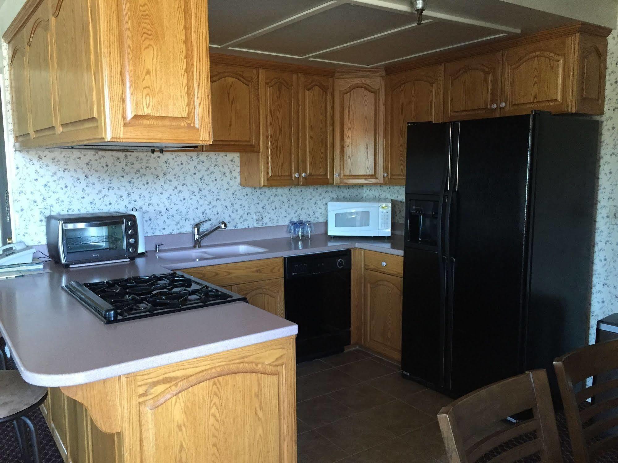 Oakridge Inn Oak View Εξωτερικό φωτογραφία